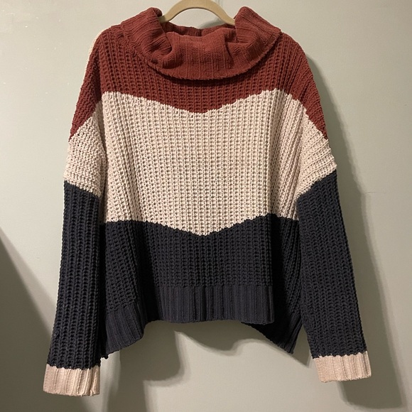 American Threads Color Block Knit Sweater - Picture 2 of 6
